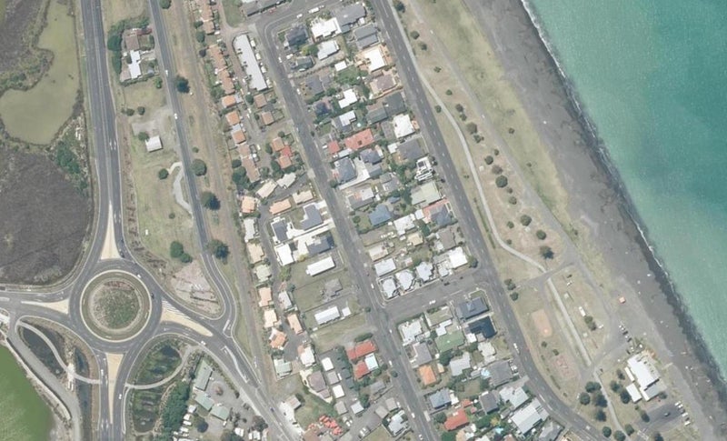 77 Charles Street, Westshore, Napier - Carousel 1