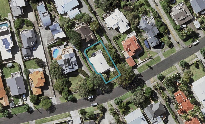 65 Beresford Street, Bayswater, Auckland - Carousel 1