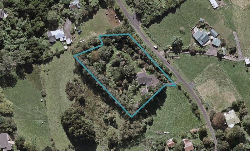 48 Saxton Road, Upper Vogeltown, New Plymouth - Carousel 1