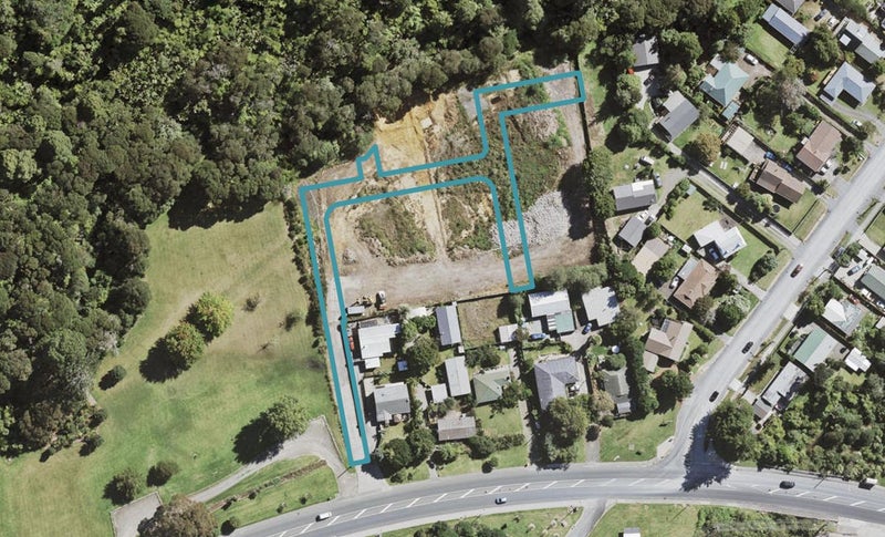 15 Tupu Place, Swanson, Auckland - Carousel 1