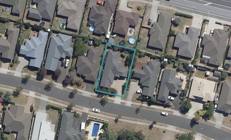 16 Haswell Place, Huntington, Hamilton - Carousel 1