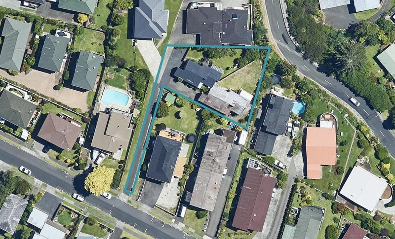 44B Whitaker Street, Otumoetai, Tauranga - Carousel 1