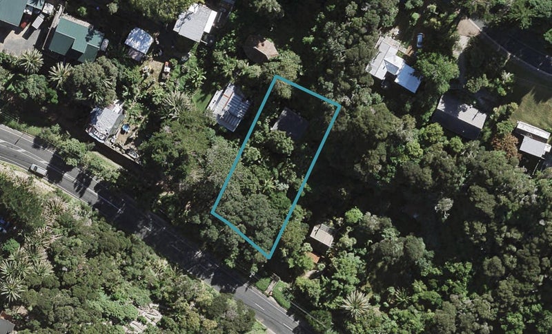 211 Ocean View Road, Oneroa, Waiheke Island - Carousel 1
