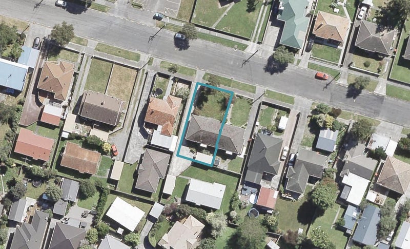 197 Whites Line East, Waiwhetū, Lower Hutt - Carousel 1
