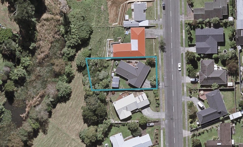 59 Heta Road, Highlands Park, New Plymouth - Carousel 1