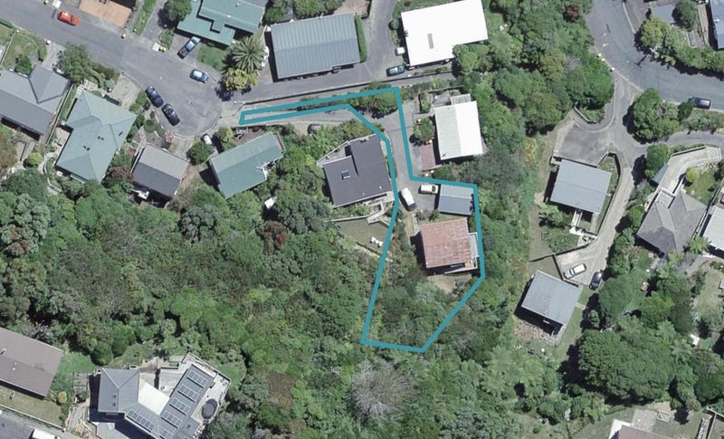 84 Collier Avenue, Karori, Wellington - Carousel 1