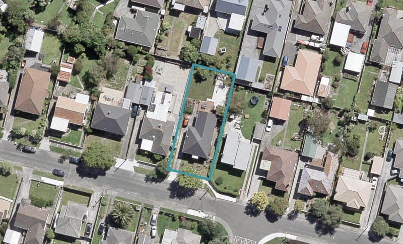 38 Brasell Street, Fairfield, Lower Hutt - Carousel 1