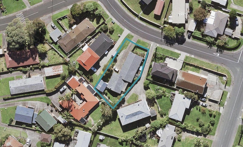 1/149 Farquhar Road, Glendene, Auckland - Carousel 1