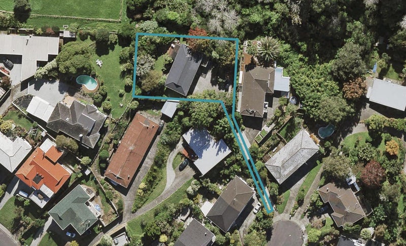 10 Impala Place, Hillsborough, Auckland - Carousel 1