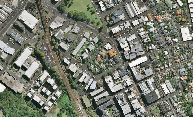 8 Cracroft Street, Parnell, Auckland - Carousel 1