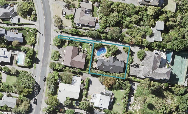 243 Beach Road, Campbells Bay, Auckland - Carousel 1