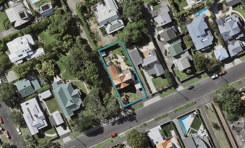50 Stanley Point Road, Stanley Point, Auckland - Carousel 1