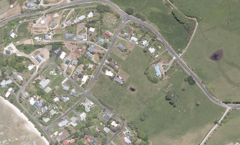26 Oxford Street, Whakapirau, Whakapirau - Carousel 1