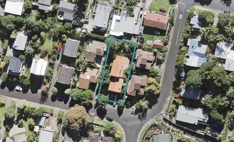 5 Valhalla Drive, Beach Haven, Auckland - Carousel 1