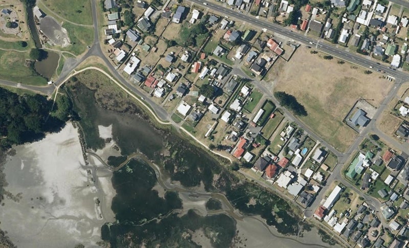 18A Hall Place, Foxton Beach, Foxton - Carousel 1
