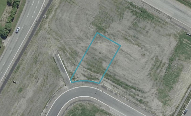 8 Eleanor Lane, Casebrook, Christchurch - Carousel 1
