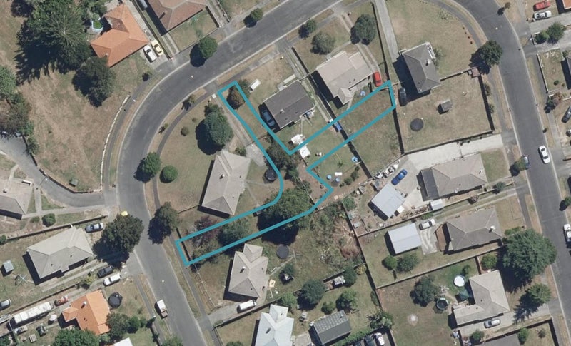 24A Ross Crescent, Fairfield, Hamilton - Carousel 1