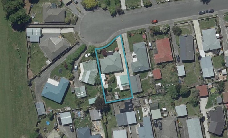 17 Roswell Place, Islington, Christchurch - Carousel 1