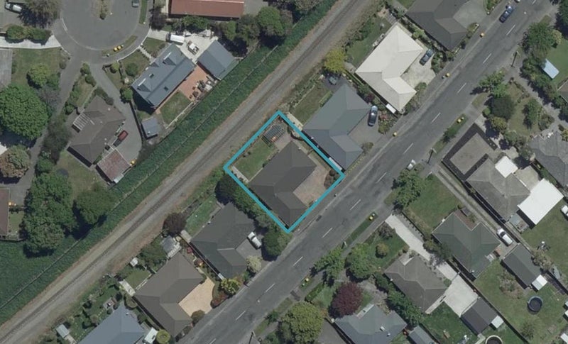 17 Farquhars Road, Redwood, Christchurch - Carousel 1