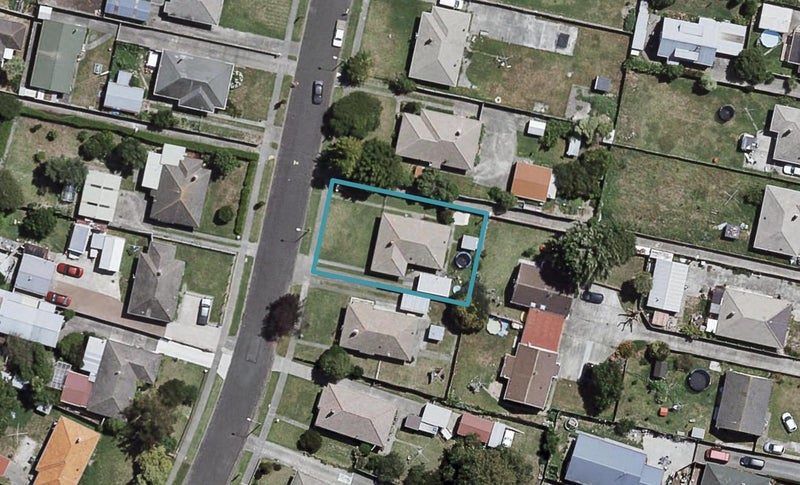 18 Ward Crescent, Marewa, Napier - Carousel 1