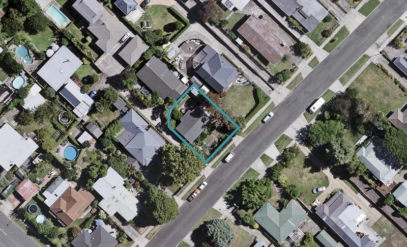 10 Bowling Road, Greenmeadows, Napier - Carousel 1