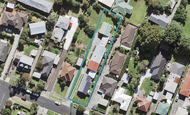 4/49 Miro Street, New Lynn, Auckland - Carousel 1