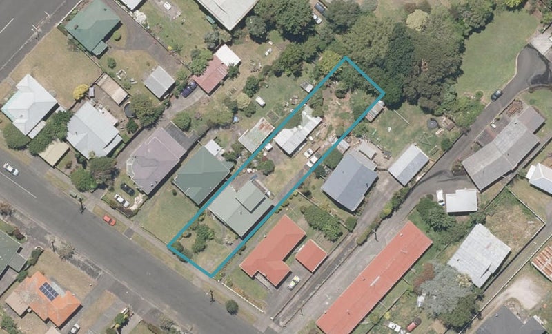 24 Gonville Avenue, Gonville, Whanganui - Carousel 1