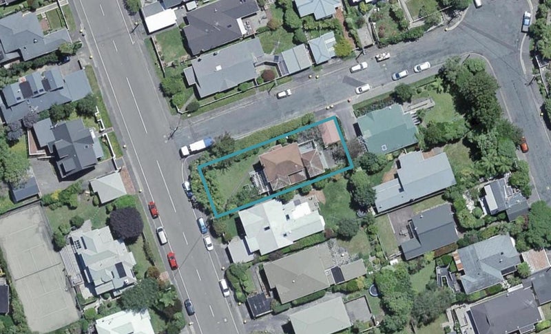 14 Reading Street, Karori, Wellington - Carousel 1