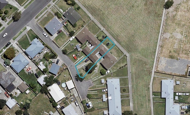 7 Roberts Terrace, Onekawa, Napier - Carousel 1