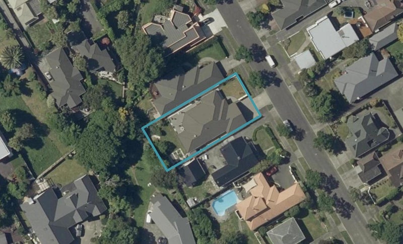 10 Phoenix Avenue, Hokowhitu, Palmerston North - Carousel 1