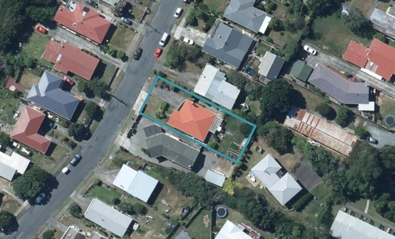 31 Ernest Street, Ranui, Porirua - Carousel 1