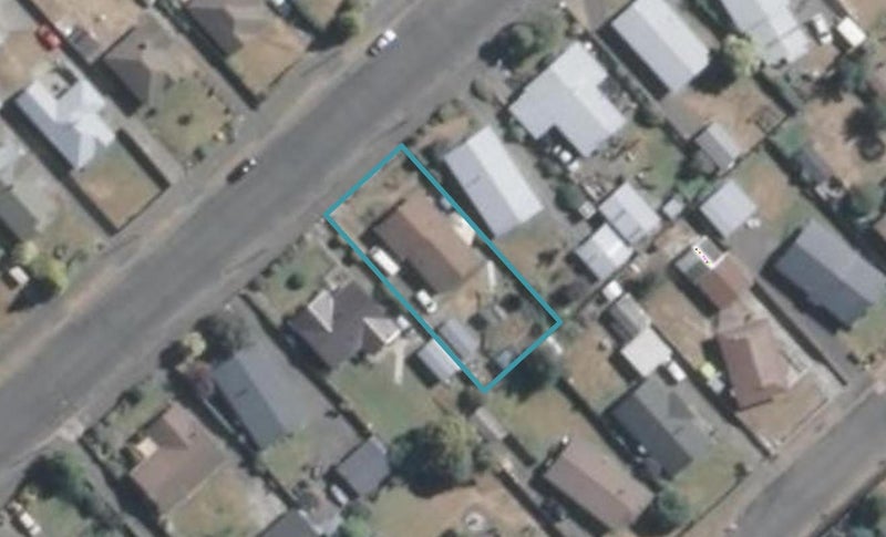 16 Brucefield Avenue, Netherby, Ashburton - Carousel 1