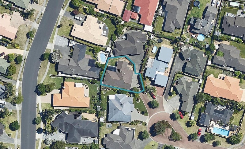 18 Hinemarama Close, Papamoa Beach, Papamoa - Carousel 1