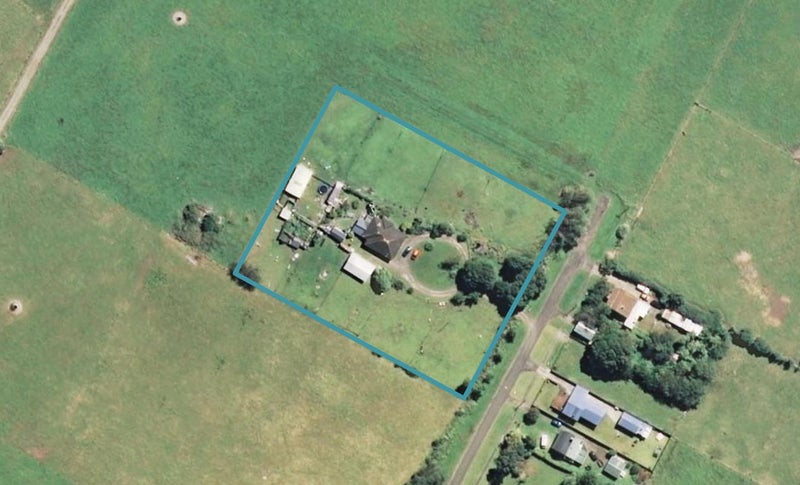 78 Longfellow Road, Opunake - Carousel 1