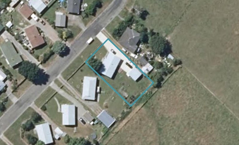 40 Kowhai Street, Tokomaru, Palmerston North - Carousel 1