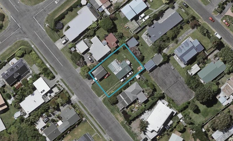 21 Waimea Road, Waikanae Beach, Waikanae - Carousel 1