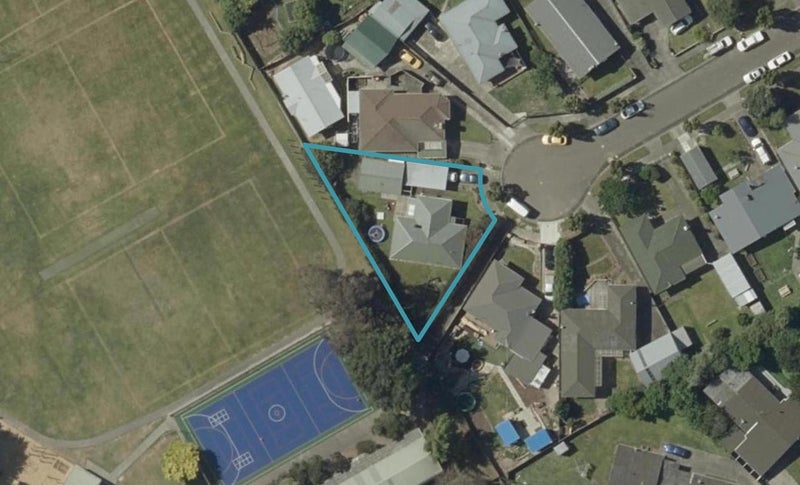 16 Hartley Place, Awapuni, Palmerston North - Carousel 1
