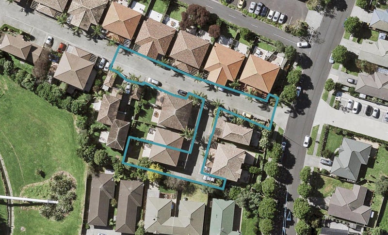 66 Huntington Drive, Huntington Park, Auckland - Carousel 1