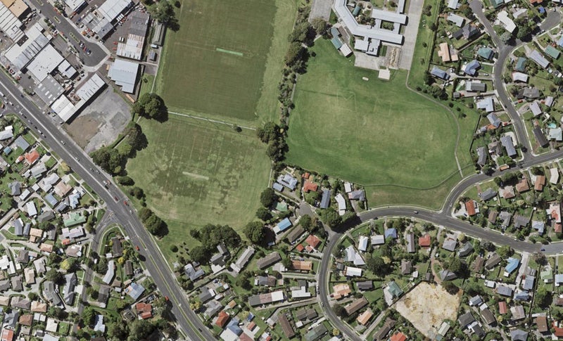 5/7 Cindy Place, Pakuranga, Auckland - Carousel 1