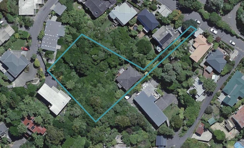 27 Clark Street, Khandallah, Wellington - Carousel 1