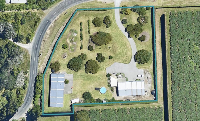19 Keenan Road, Pyes Pa, Tauranga - Carousel 1