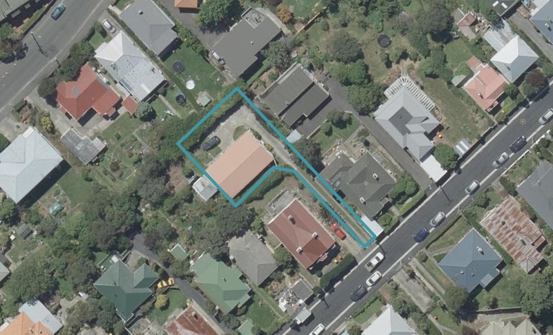 11A Warden Street, Opoho, Dunedin - Carousel 1