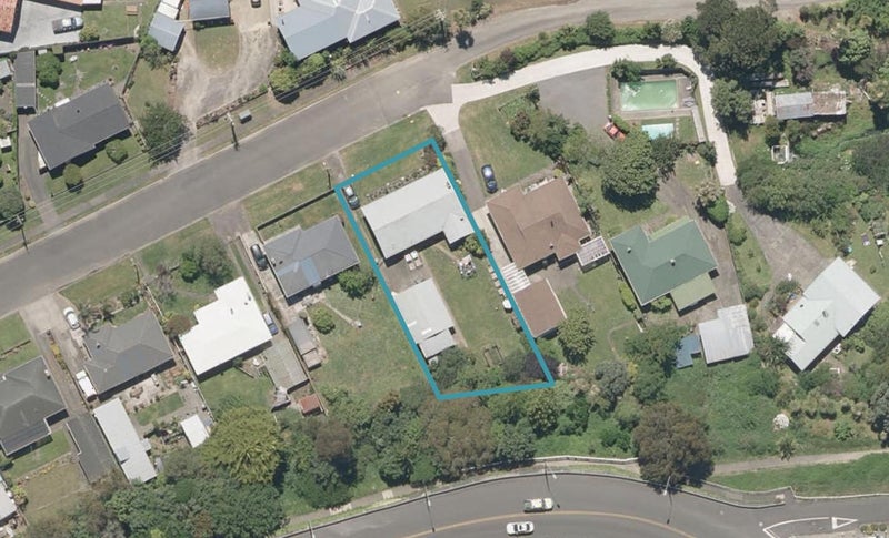 14 Purua Street, Durie Hill, Whanganui - Carousel 1