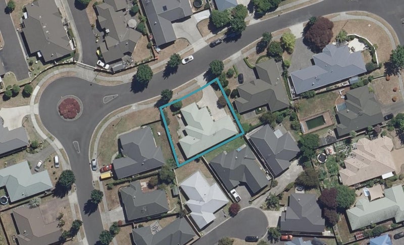 5 Mickelson Avenue, Rototuna, Hamilton - Carousel 1