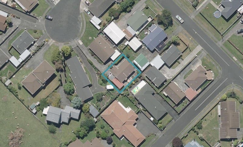 3A Antrim Place, Springvale, Whanganui - Carousel 1