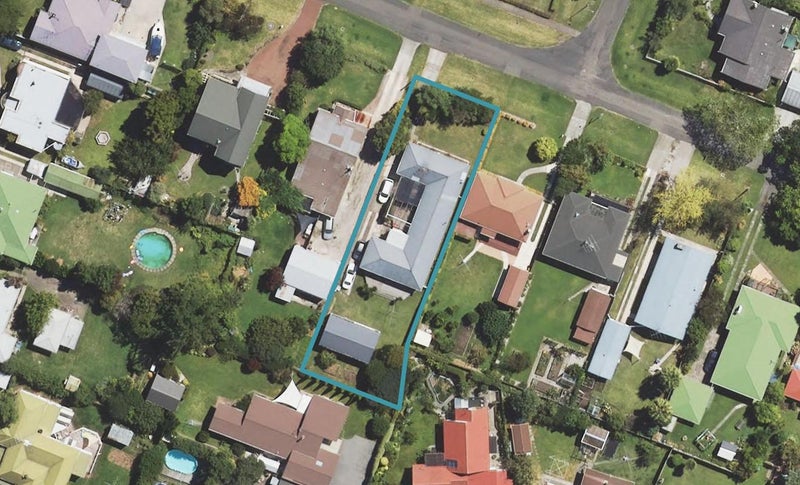 9 Tukura Road, Inner Kaiti, Gisborne - Carousel 1