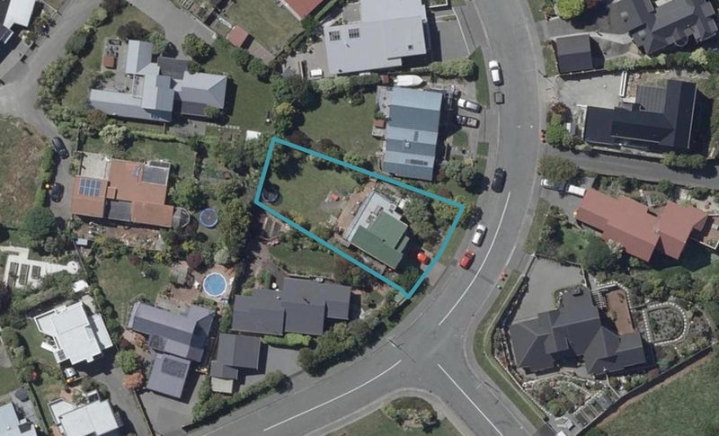 9 Santa Maria Avenue, Mount Pleasant, Christchurch - Carousel 1