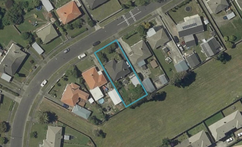 44 Andrew Avenue, Roslyn, Palmerston North - Carousel 1