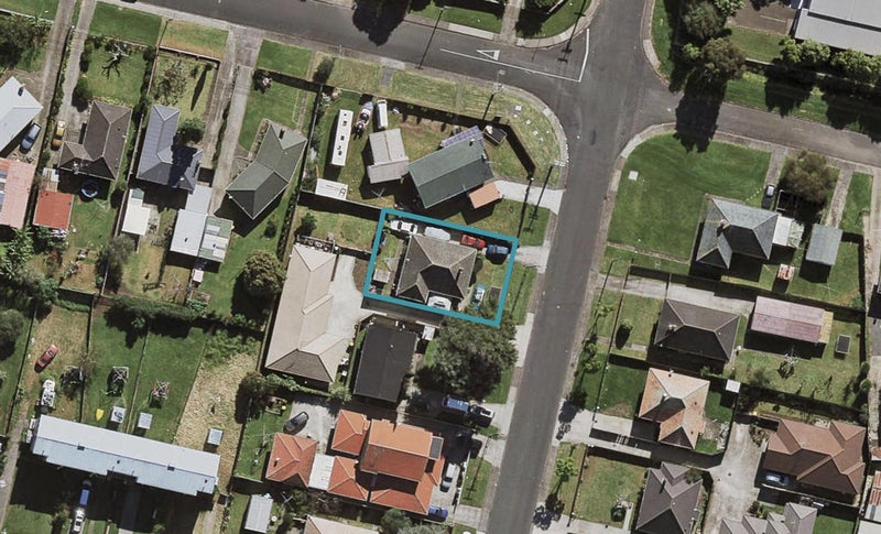 14 Wymondley Road, Otara, Auckland - Carousel 1