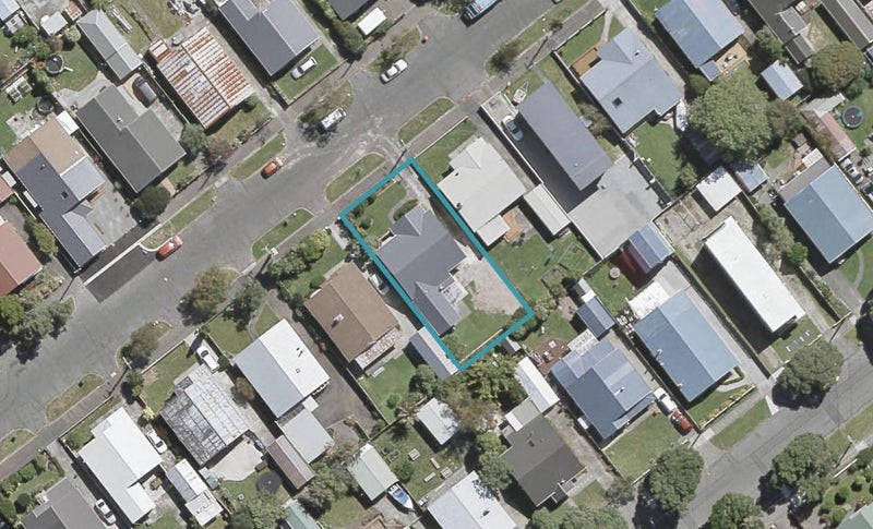 15 Moa Street, Alicetown, Lower Hutt - Carousel 1